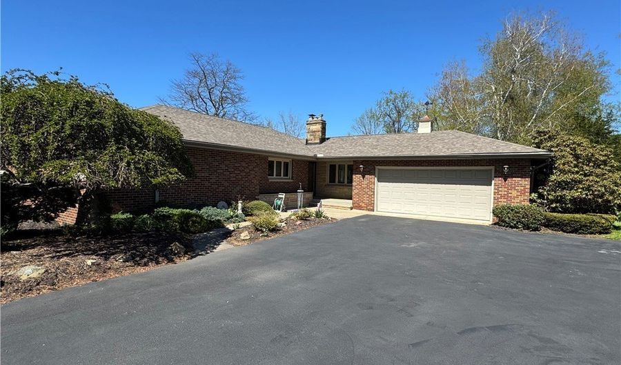 1648 Highland Ln, Ashtabula, OH 44004 - 4 Beds, 3 Bath