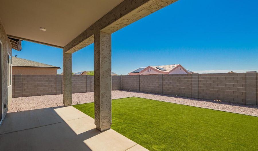 14861 S CAPISTRANO Rd, Arizona City, AZ 85123 - 3 Beds, 2 Bath