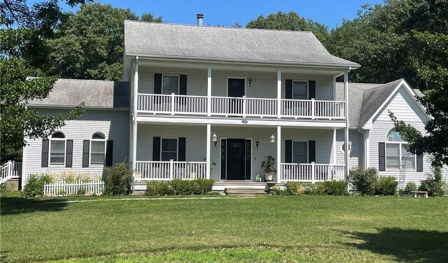 116 Holly Hills Ln, North Kingstown, RI 02874 - 4 Beds, 3 Bath