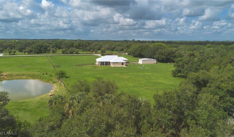 19801 N River Rd, Alva, FL 33920 - 4 Beds, 3 Bath