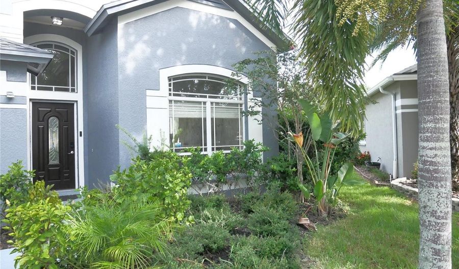 7326 GUILFORD PINE Ln, Apollo Beach, FL 33572 - 4 Beds, 3 Bath