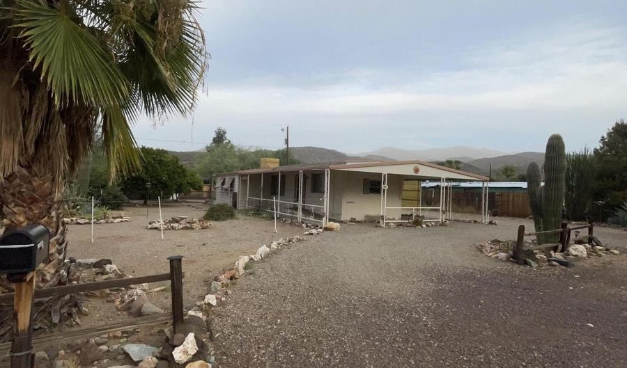 34270 S BERTHA St, Black Canyon City, AZ 85324 - 2 Beds, 1 Bath