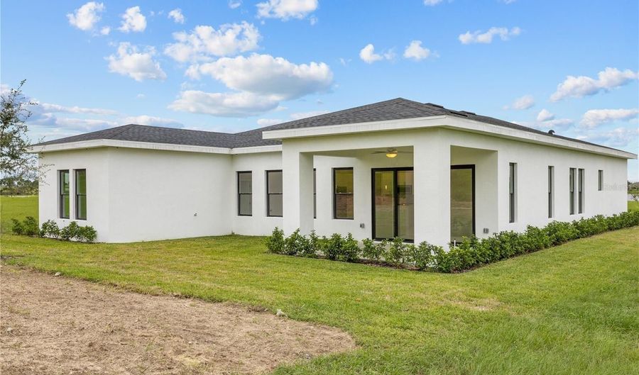 197 VALENCIA RIDGE Dr, Auburndale, FL 33823 - 4 Beds, 3 Bath