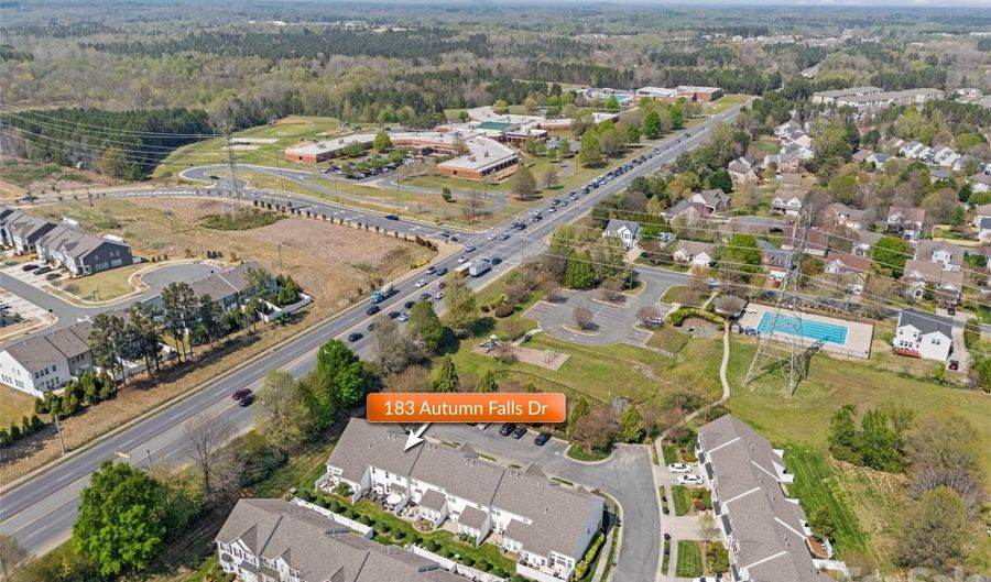 183 Autumn Falls Dr, Clover, SC 29710 - 3 Beds, 3 Bath