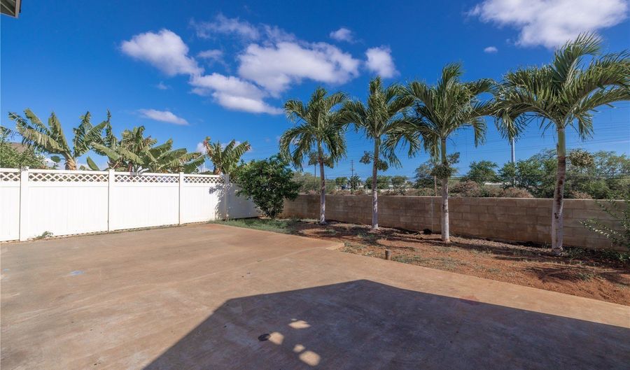 91-1013 Kaupea St, Kapolei, HI 96707 - 4 Beds, 3 Bath