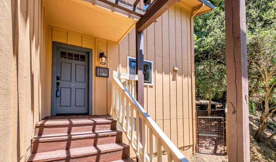 4858 Freedom Blvd, Aptos, CA 95003 - 3 Beds, 3 Bath