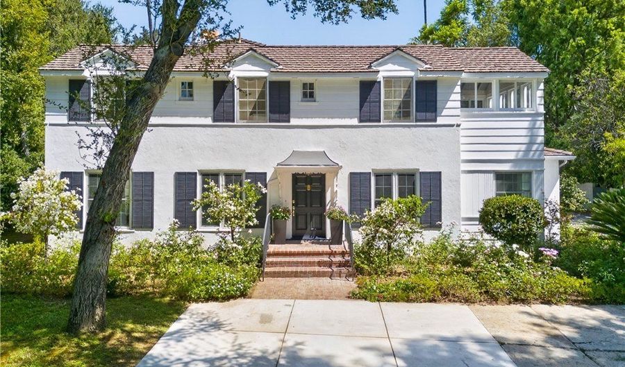 275 Arbolada Dr, Arcadia, CA 91006 - 5 Beds, 4 Bath