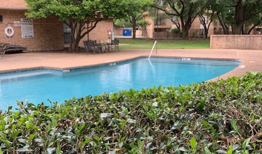 16301 Ledgemont Ln 101, Addison, TX 75001 - 2 Beds, 2 Bath
