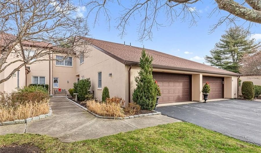 2970 Mendon Rd 139, Cumberland, RI 02864 - 3 Beds, 2 Bath