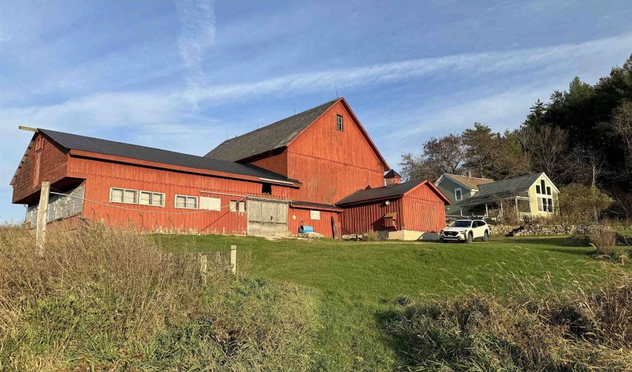 1204 Money Hole Rd, Benson, VT 05743 - 3 Beds, 3 Bath