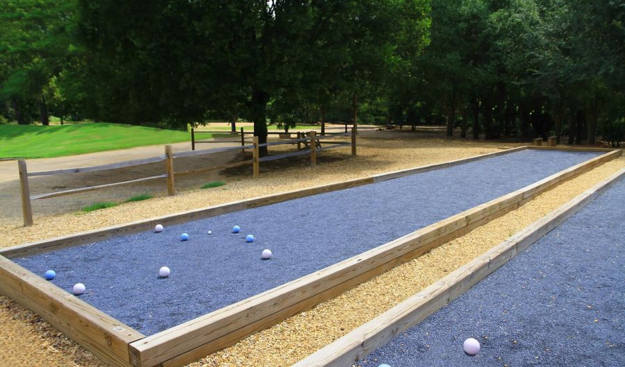 19716 MYSTIC MAROON Ter, Ashburn, VA 20147 - 3 Beds, 3 Bath