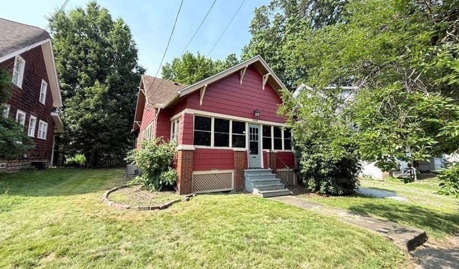 1504 Preston Ave, Akron, OH 44305 - 3 Beds, 1 Bath