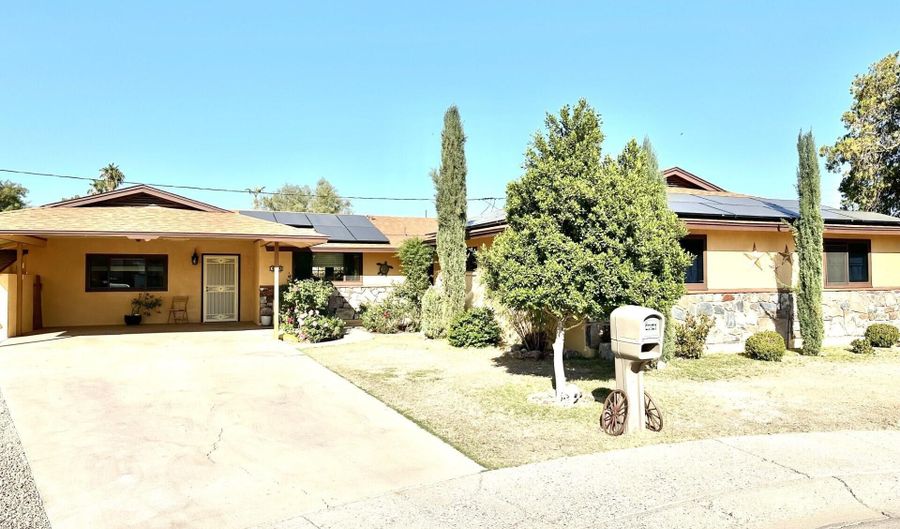 404 E Paseo De Isabella, Casa Grande, AZ 85122 - 4 Beds, 2 Bath