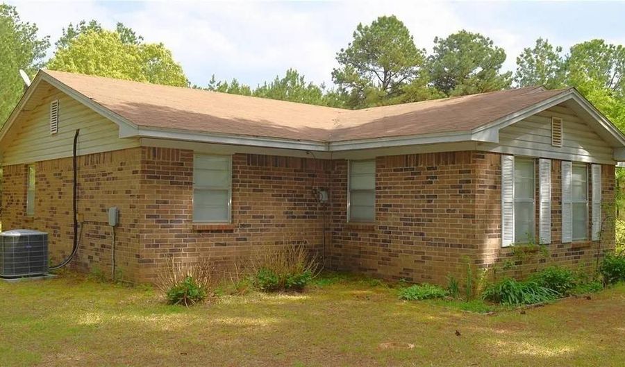 191958 N 4202 Rd, Antlers, OK 74523 - 3 Beds, 2 Bath