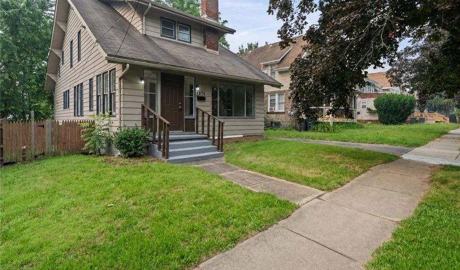 1376 Goodyear Blvd, Akron, OH 44305 - 4 Beds, 2 Bath