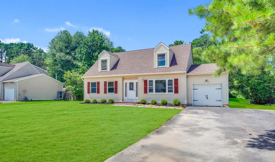 458 Woodhaven Blvd SE, Bayville, NJ 08721 - 5 Beds, 3 Bath