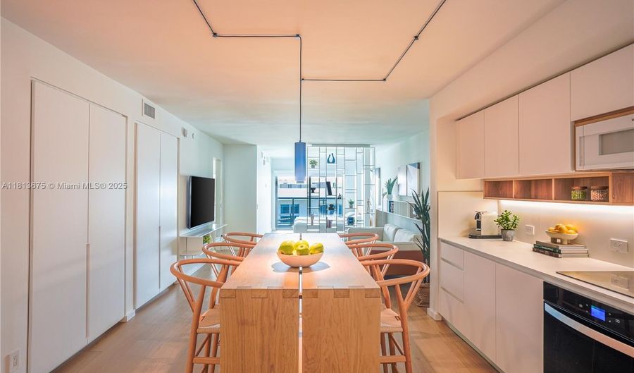 10250 Collins Ave 211, Bal Harbour, FL 33154 - 1 Beds, 2 Bath