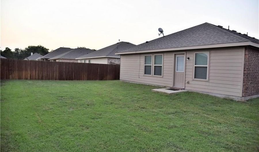 224 N Belford St, Anna, TX 75409 - 4 Beds, 2 Bath