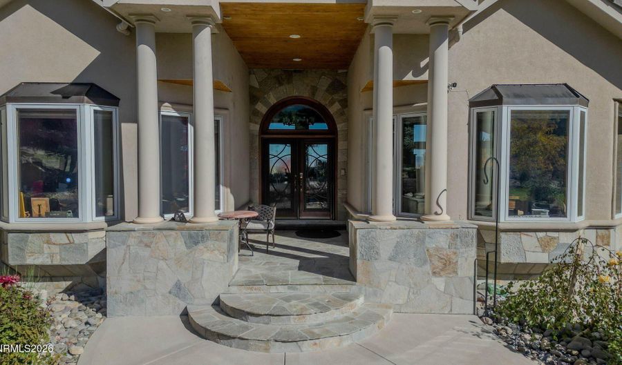 285 Sierra Country Cir, Gardnerville, NV 89460 - 4 Beds, 5 Bath