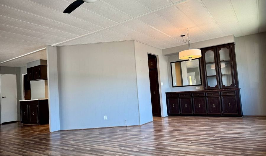 43 Crown Point Dr, Carson City, NV 89706 - 2 Beds, 2 Bath