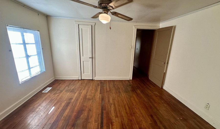 2910 OLD GADSDEN Hwy, Anniston, AL 36206 - 3 Beds, 1 Bath