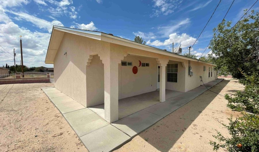 1100 FRESNO St, Anthony, TX 79821 - 2 Beds, 2 Bath