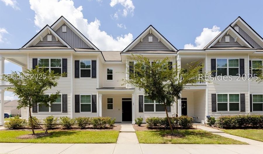 68 Slater St, Bluffton, SC 29909 - 3 Beds, 3 Bath