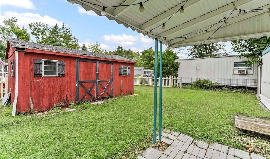 1200 BROADWAY Ave, Reading, PA 19606 - 2 Beds, 1 Bath