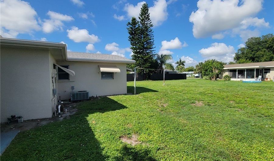 209 Rockcliff Ave, Lehigh Acres, FL 33936 - 2 Beds, 2 Bath