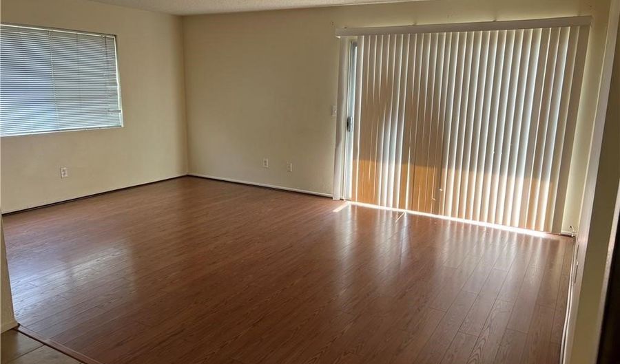 10935 Rincon St, Loma Linda, CA 92354 - 2 Beds, 1 Bath