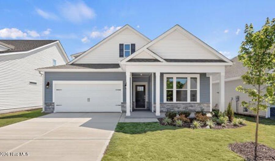357 Maddox Dr, Aberdeen, NC 28315 - 3 Beds, 3 Bath