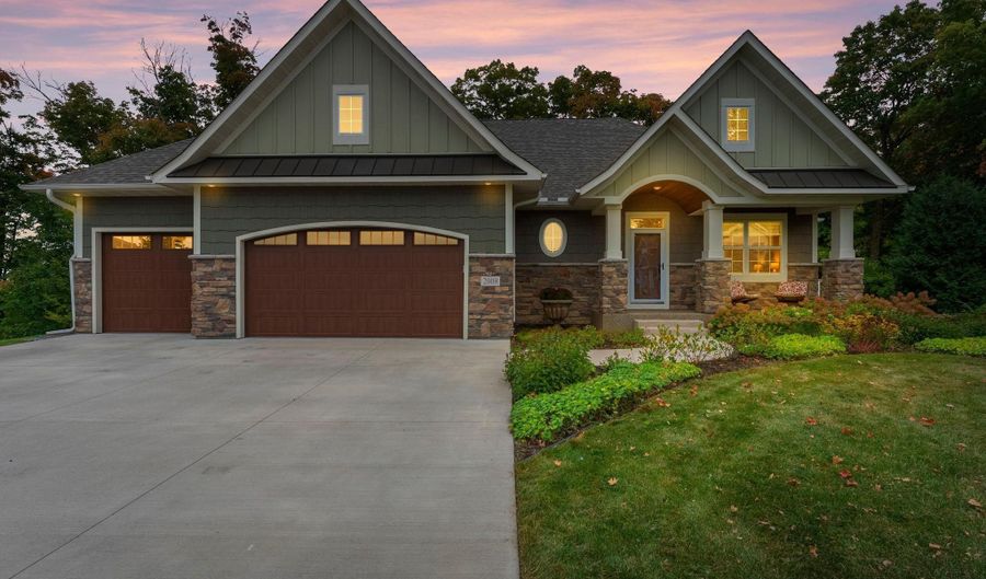 2008 Little Creek Cir, Rockford, MN 55373 - 4 Beds, 4 Bath