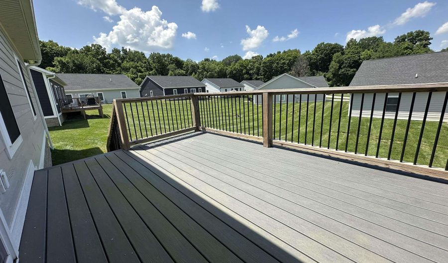 926 Stonehenge Dr, Bedford, IN 47421 - 3 Beds, 2 Bath