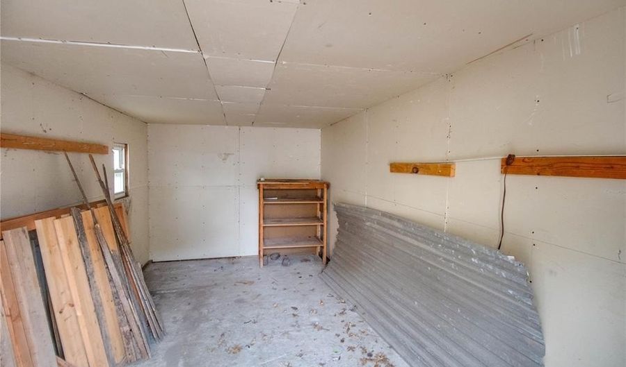 1053 Washington Ave, Alton, IL 62002 - 3 Beds, 2 Bath