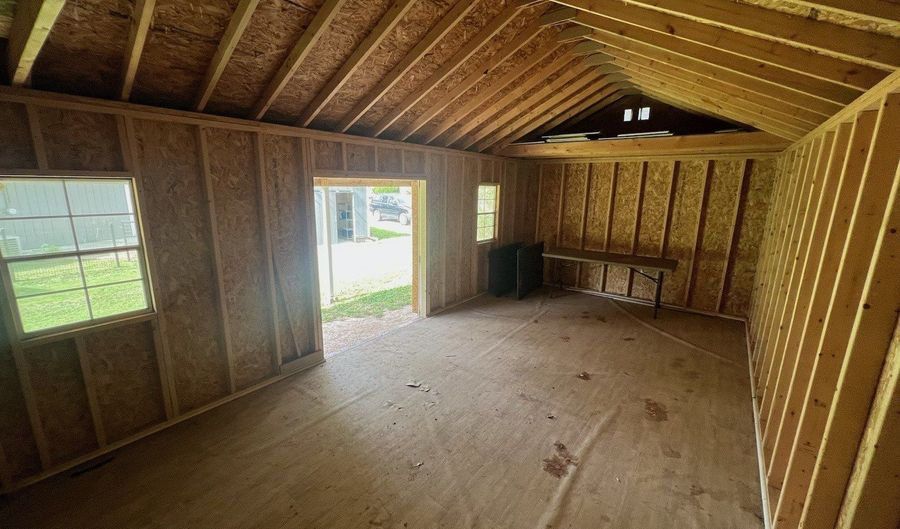 6805 Twin Brooks Dr, Indianapolis, IN 46227 - 3 Beds, 2 Bath