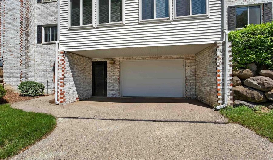 1429 Wheeler Ct G, Madison, WI 53704 - 2 Beds, 2 Bath