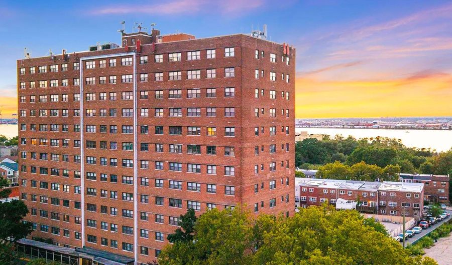 1225 Kennedy Blvd 10J, Bayonne, NJ 07002 - 1 Beds, 1 Bath