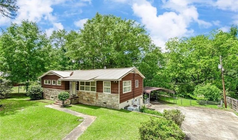 634 SPRING HILL Rd, Alexander City, AL 35010 - 4 Beds, 4 Bath