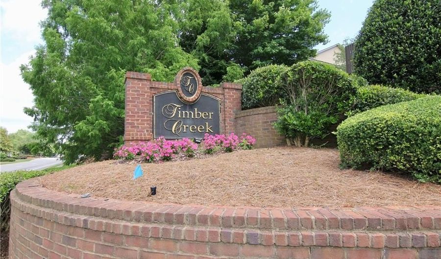 1660 Jardin Ct, Alpharetta, GA 30022 - 4 Beds, 4 Bath