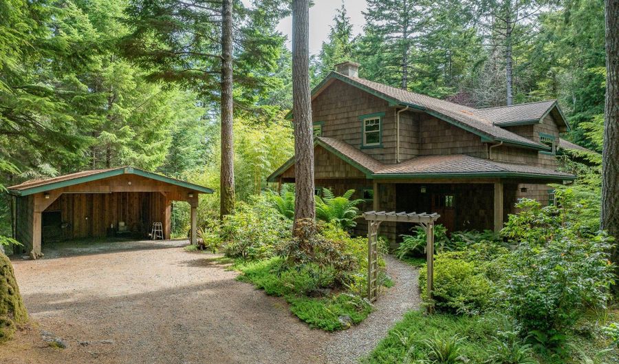56190 BULLARDS FERRY Rd, Bandon, OR 97411 - 2 Beds, 3 Bath