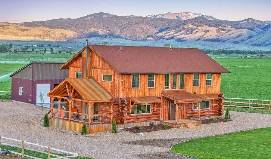 17 Tex's Loop, Alder, MT 59710 - 4 Beds, 3 Bath