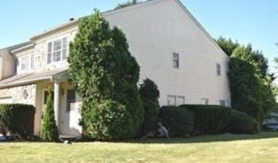 1514 ISAACS Ct, Ambler, PA 19002 - 3 Beds, 3 Bath