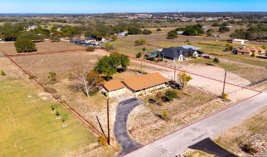 171 Big Oak Dr, Adkins, TX 78101 - 3 Beds, 0 Bath