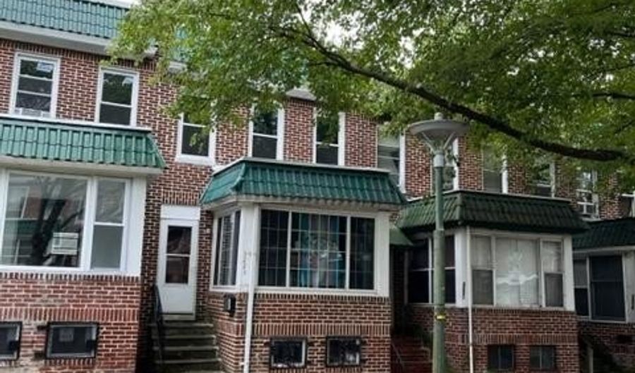 3223 AVON Ave, Baltimore, MD 21218 - 2 Beds, 1 Bath