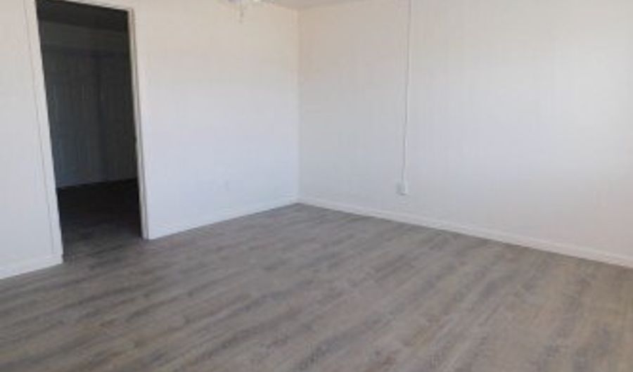 1567 SIERRA Vis, Bullhead City, AZ 86442 - 1 Beds, 1 Bath