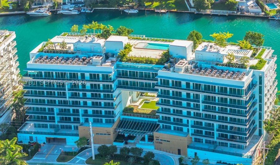 9201 E Bay Harbor Dr Lph01, Bay Harbor Islands, FL 33154 - 4 Beds, 5 Bath