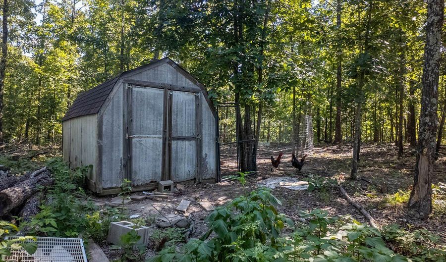 645 County Road 201, Alton, MO 65606 - 1 Beds, 0 Bath