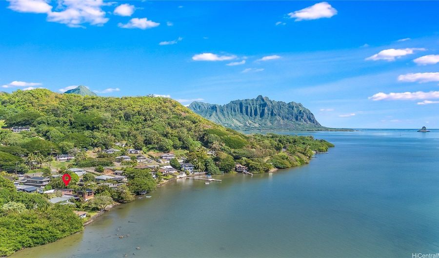 47-849 Kamehameha Hwy, Kaneohe, HI 96744 - 3 Beds, 3 Bath