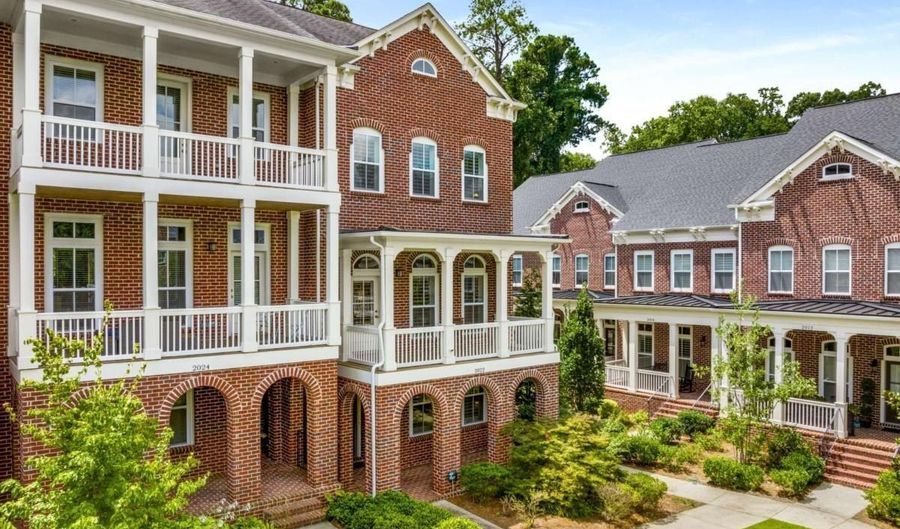 2022 Attell, Decatur, GA 30033 - 4 Beds, 4 Bath