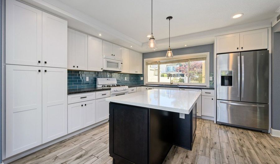 255 S Vista Del Monte, Anaheim, CA 92807 - 3 Beds, 3 Bath